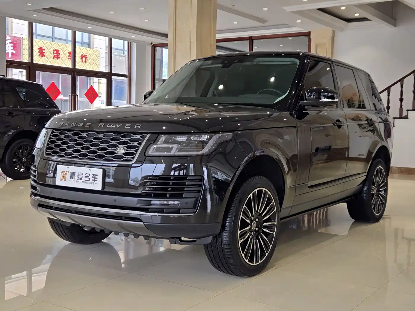 Land Rover Range Rover 2022 3.0 L6 360PS Golden Age Edition