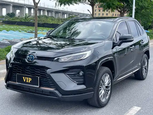 Toyota Wildlander 2024 Hybrid 2.5L E-CVT FWD Luxury PLUS Edition