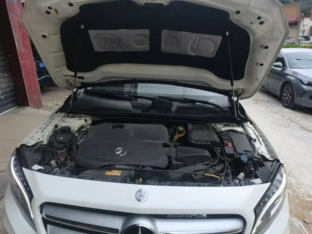 Mercedes-Benz GLA 2016 GLA 220 4MATIC Fashion фото 20