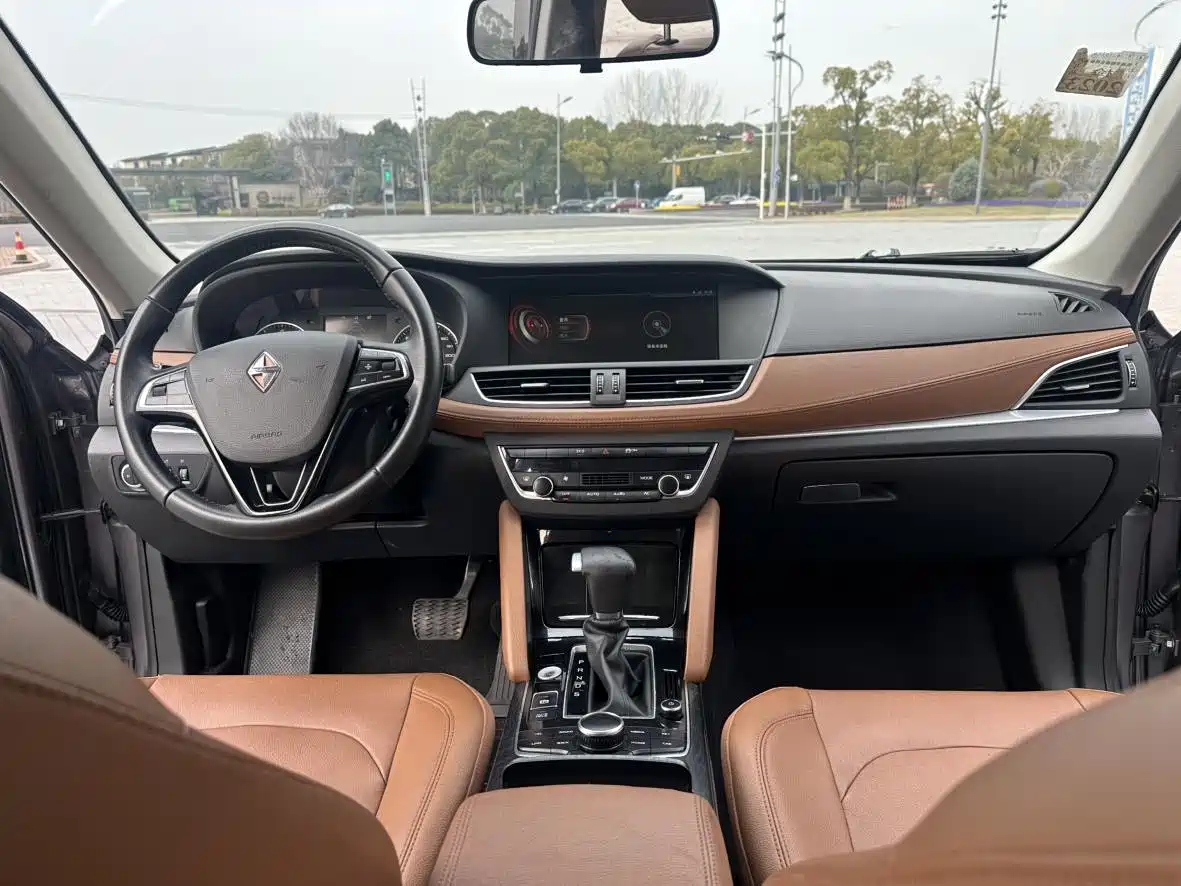 Borgward BX7 2017 2018 28T 2WD Quality Enjoy 5-Seater China V