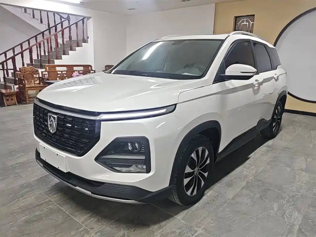 Baojun 530 2019 2020 1.5T CVT Premium Connect 7-seater