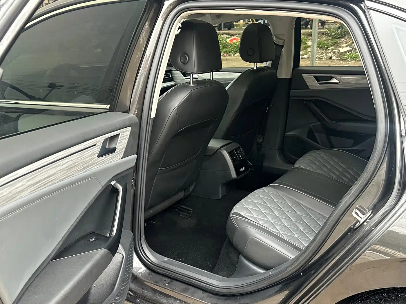 Volkswagen Sagitar 2022 280TSI DSG Surpassing Edition фото 6