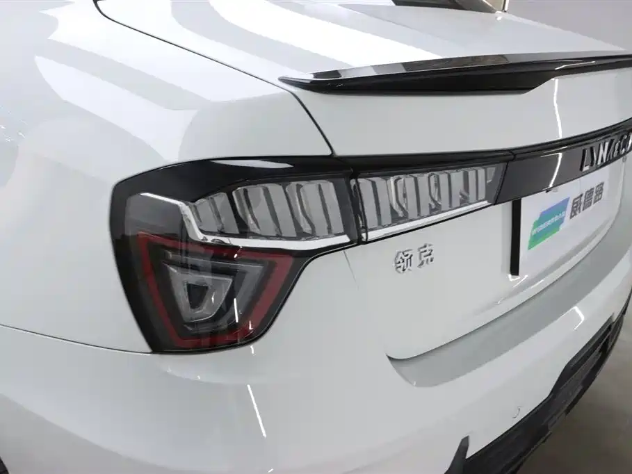 Lynk & Co 03 2018 1.5TD DCT Sport (China V) фото 34