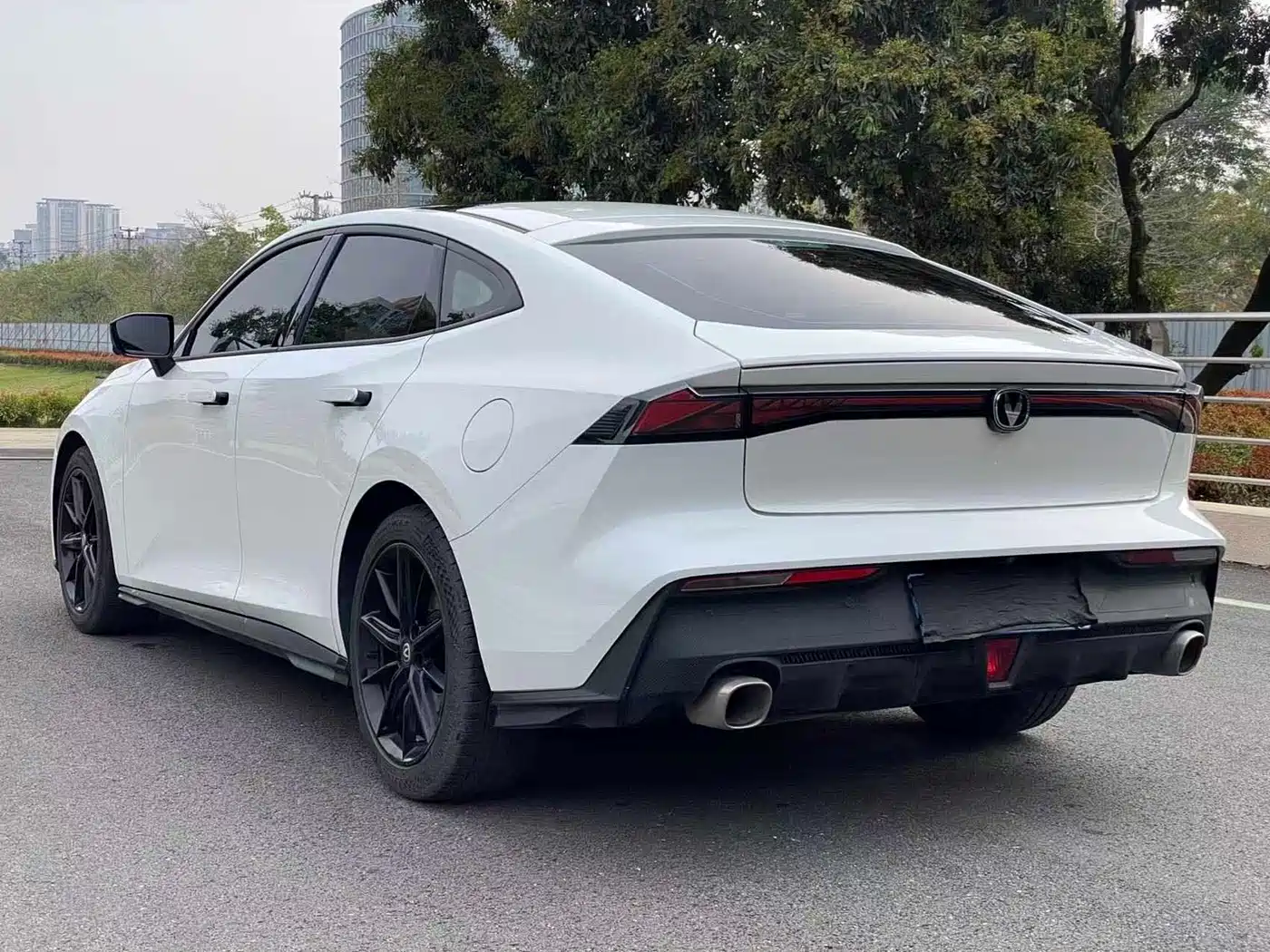 CHANGAN UNI-V