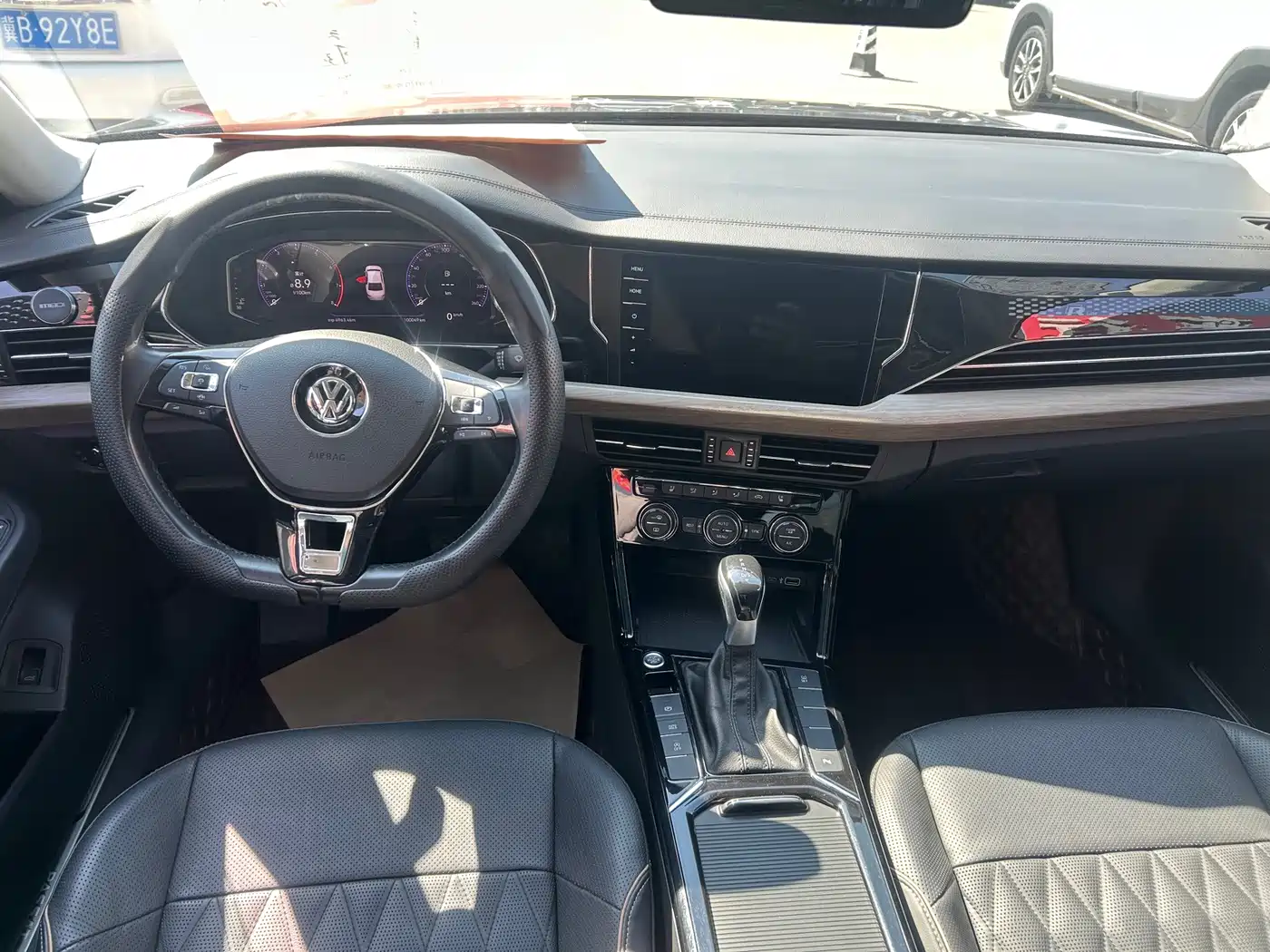 Фото 3 - Volkswagen Passat