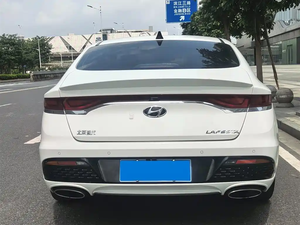 Hyundai Fista 2019 280TGDi Sport Edition China VI фото 9