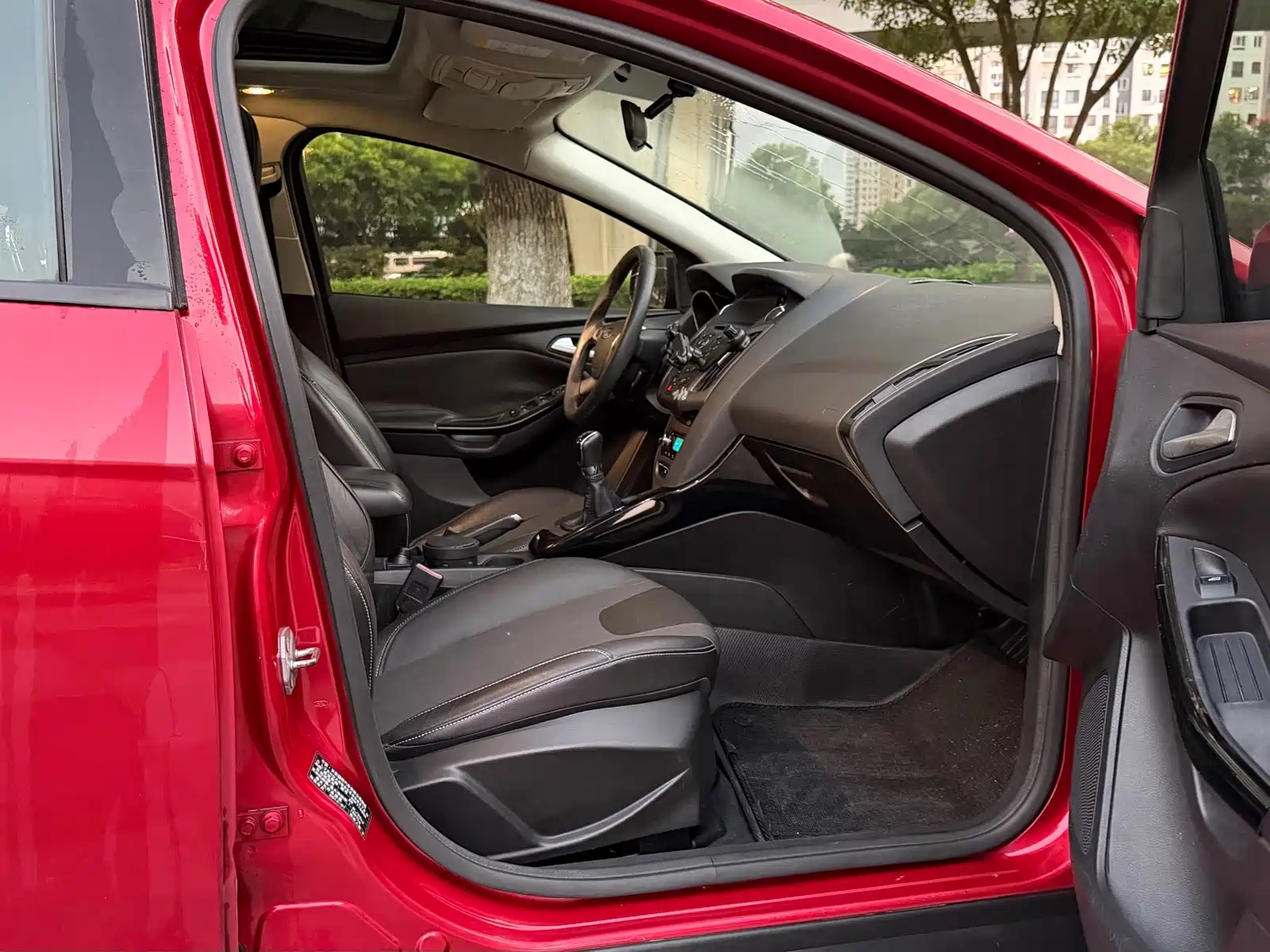 Фото 7 - Ford Focus