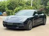 Photo 2 - Porsche Panamera
