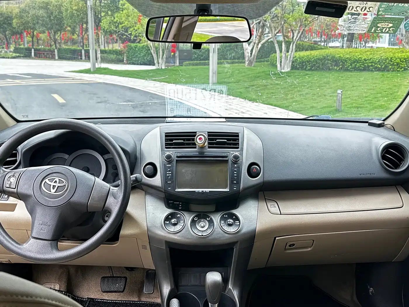 Toyota RAV4 Rongfang 2013 Special Edition 2.0L Auto Classic фото 7