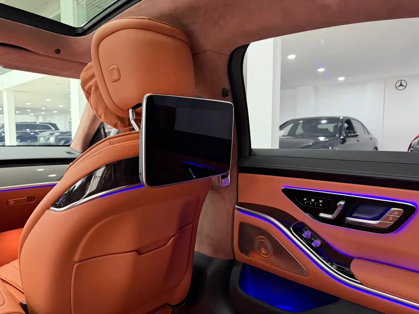 Mercedes-Benz S-Class 2024 Facelift S 400 L Luxury Edition фото 18