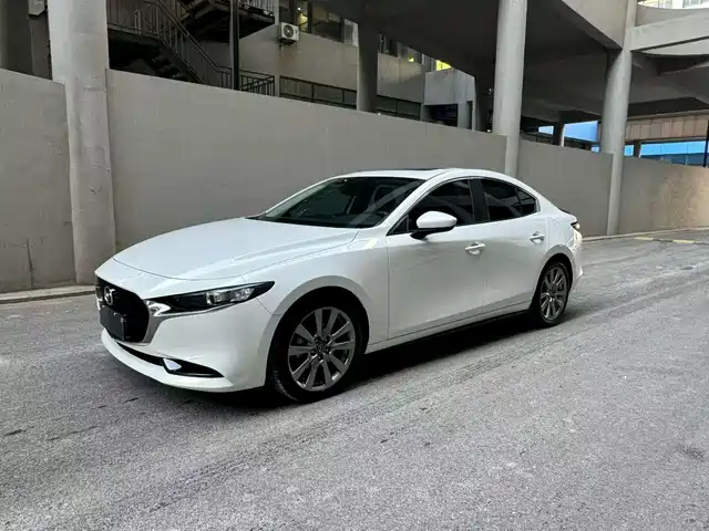 MAZDA 3 ANGKESAILA