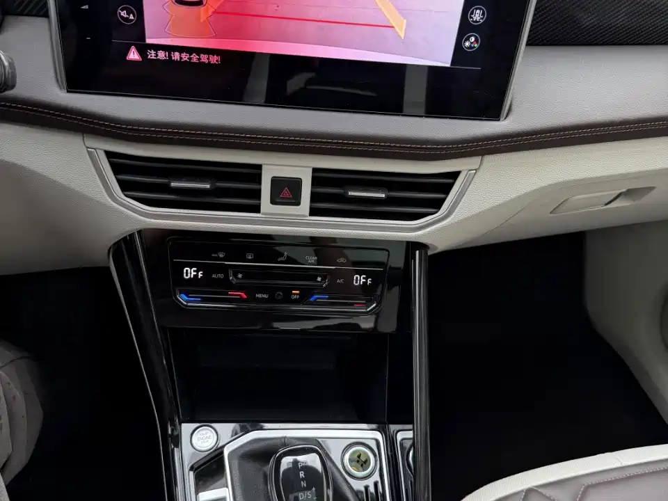 Volkswagen Tayron 2023 280TSI 2WD Luxury Plus Advanced Edition фото 10