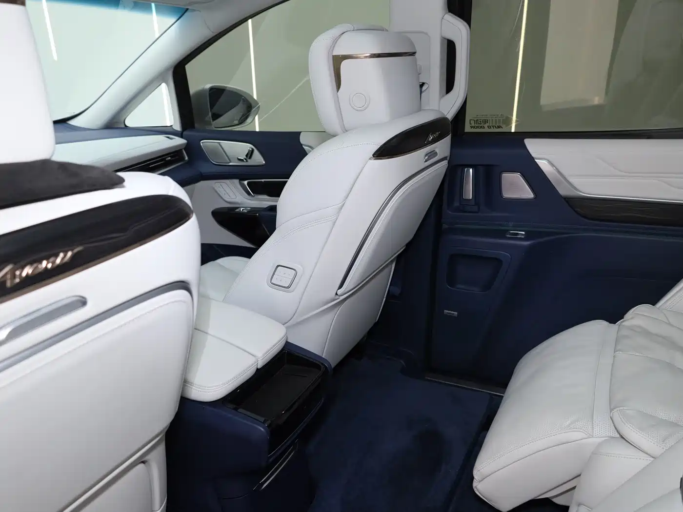 Buick Century 2025 2025 2.0T 6-Seater World Edition