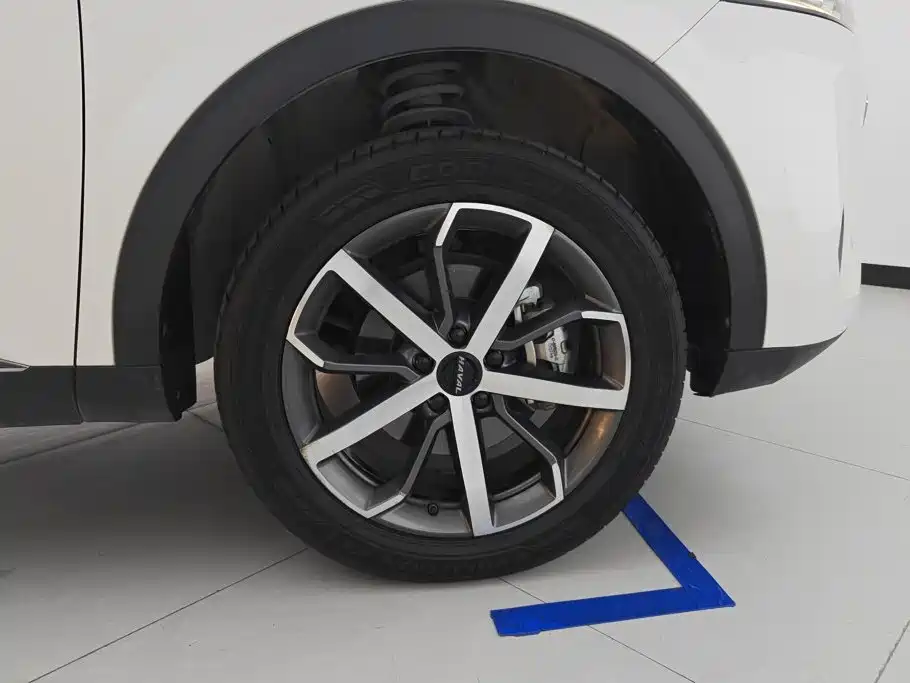 Фото 6 - Haval F7