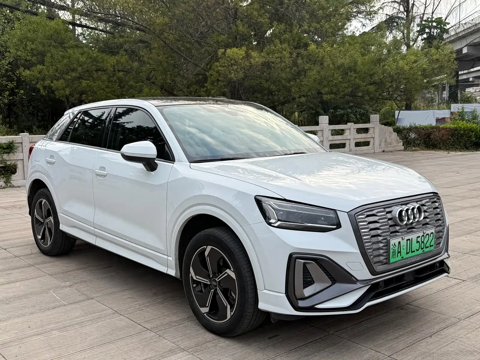 Фото 3 - Audi Q2L e-tron
