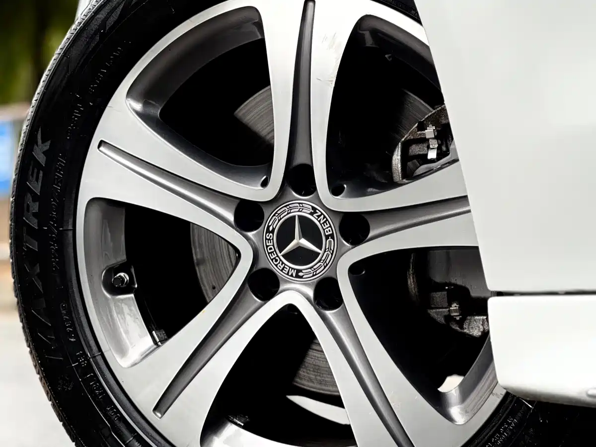 Mercedes-Benz C-Class 2022 Facelift C 200 L Sport фото 25