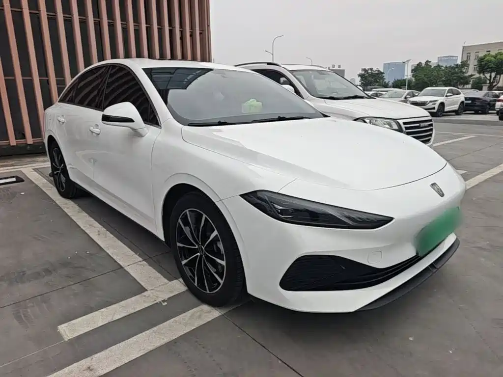 Фото 4 - Roewe D7