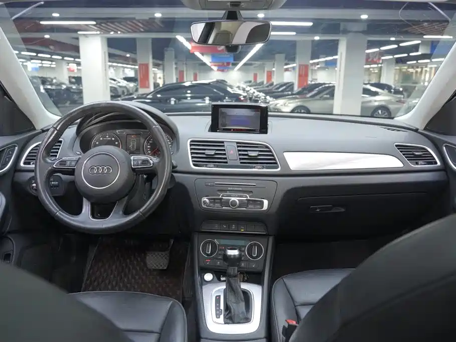 Audi Q3 2017 30 TFSI Style фото 19