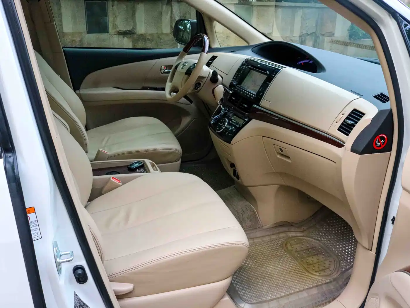 Toyota Previa 2012 2.4L 7-Seater Luxury Edition фото 12