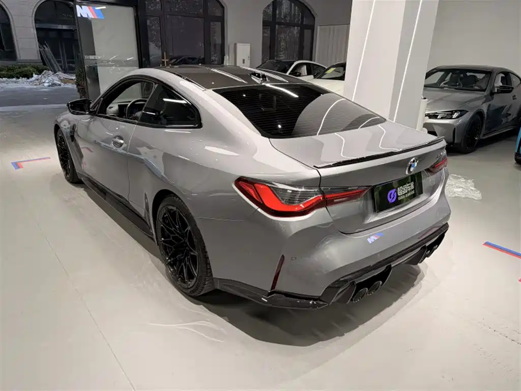 BMW M4 2023 M4 Coupe M xDrive Thunder Edition фото 5