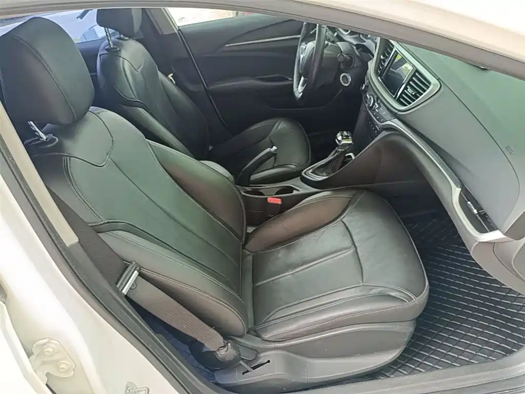 Buick Excelle 2019 18T Auto Connected Elite China VI фото 25