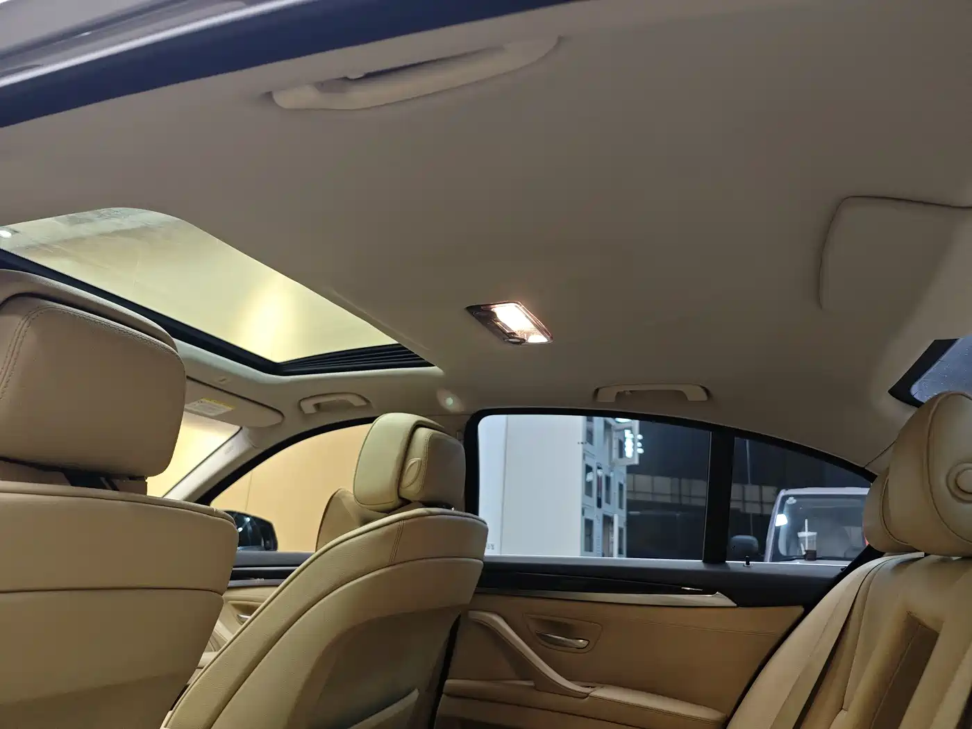 BMW 5 Series (Import) 2013 535i Leading Sport фото 27
