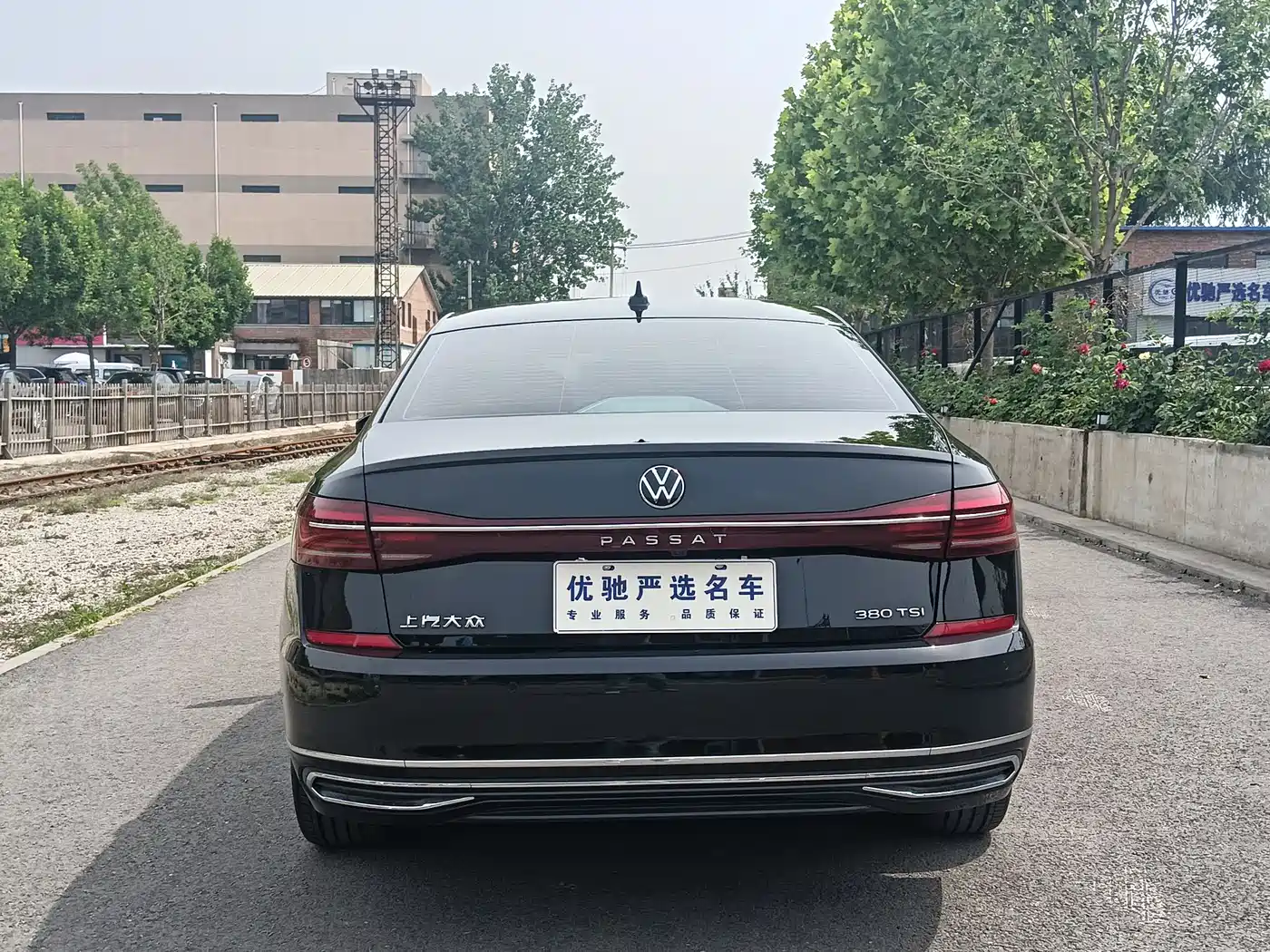 Volkswagen Passat 2024 380TSI Dragon Soaring Edition фото 8
