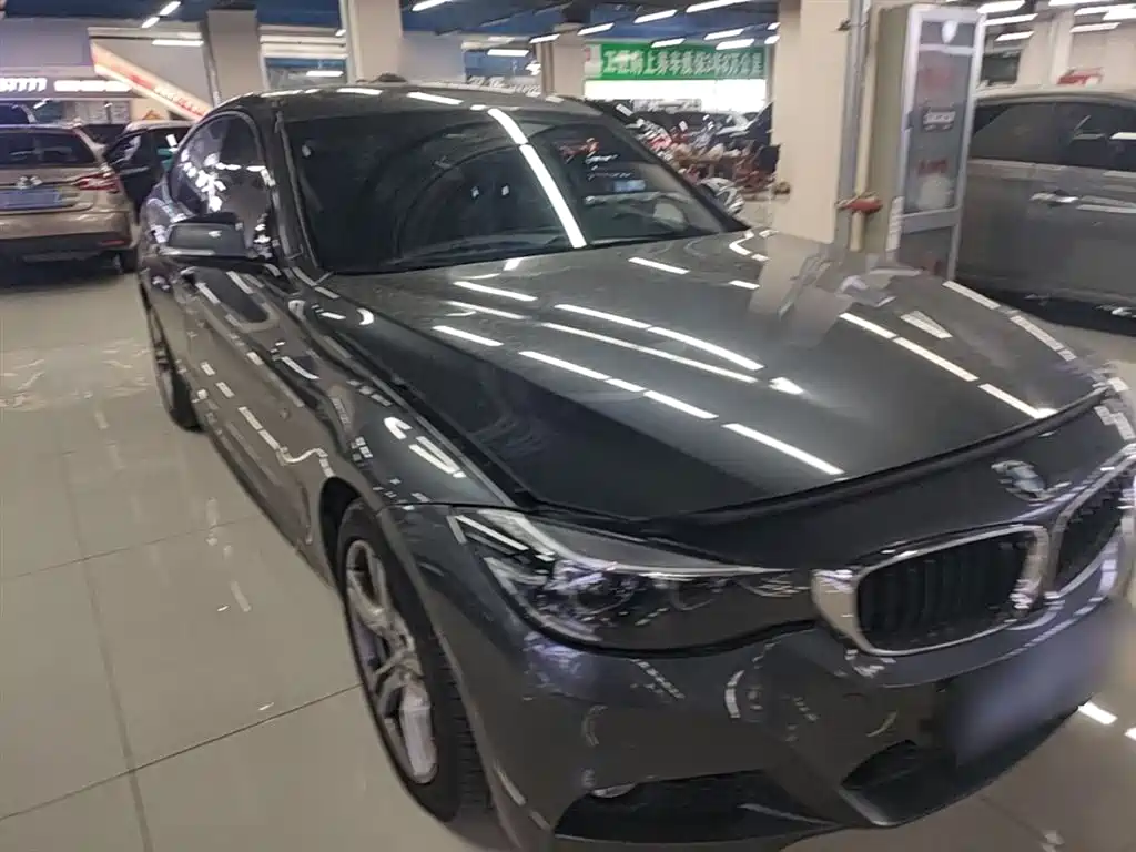 BMW 3 Series GT 2020 320i M Sport Package фото 4