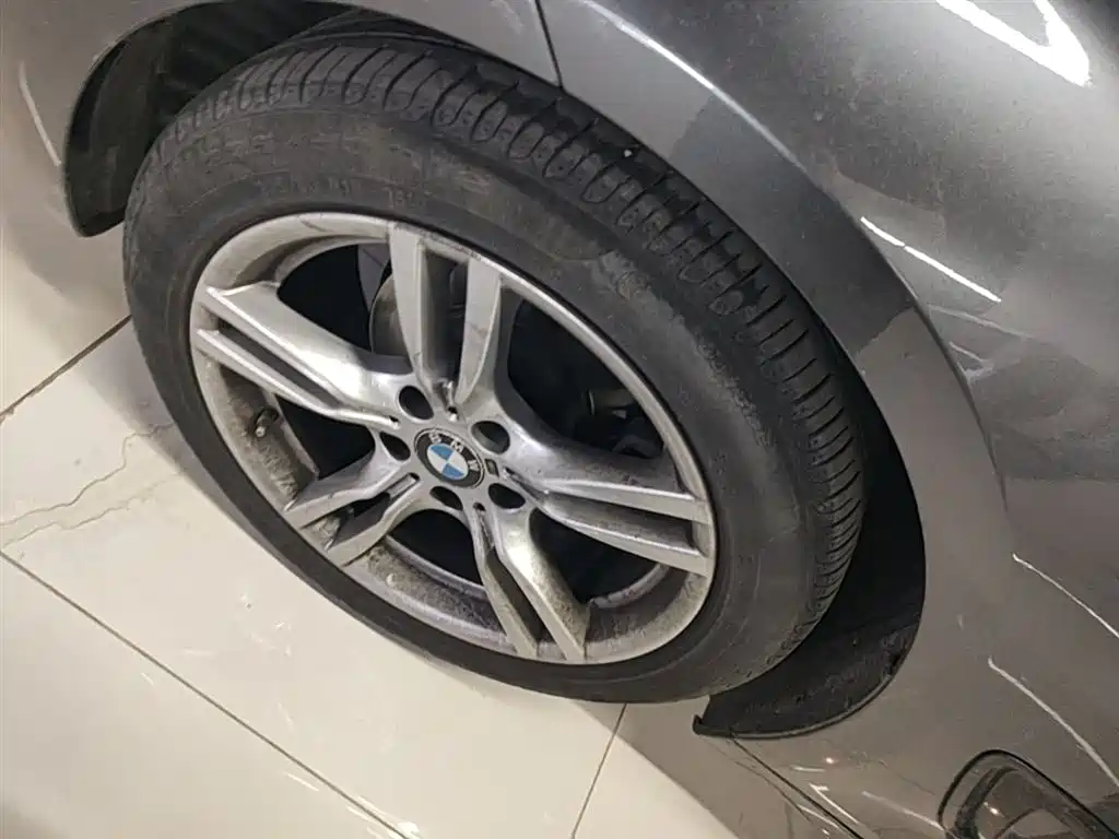 BMW 3 Series GT 2020 320i M Sport Package фото 23