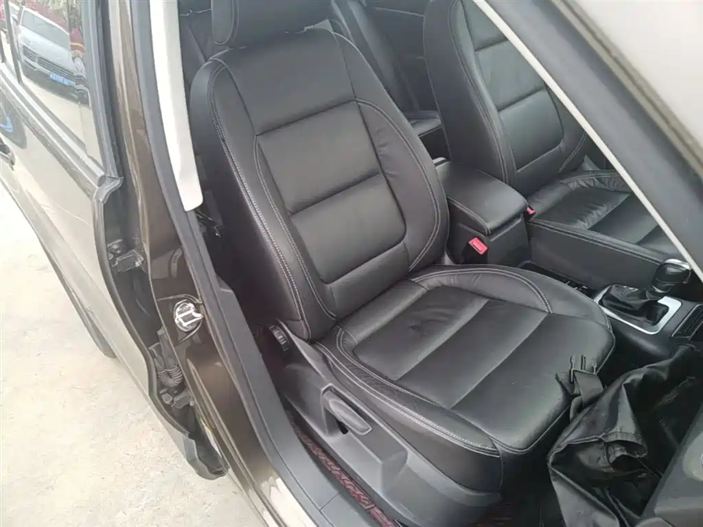 Volkswagen Tiguan 2017 300TSI Automatic 2WD Silk Road Comfort Edition фото 25