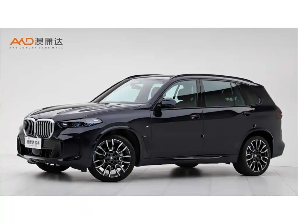 BMW X5 2023 xDrive 40Li M Sport Black Night Package