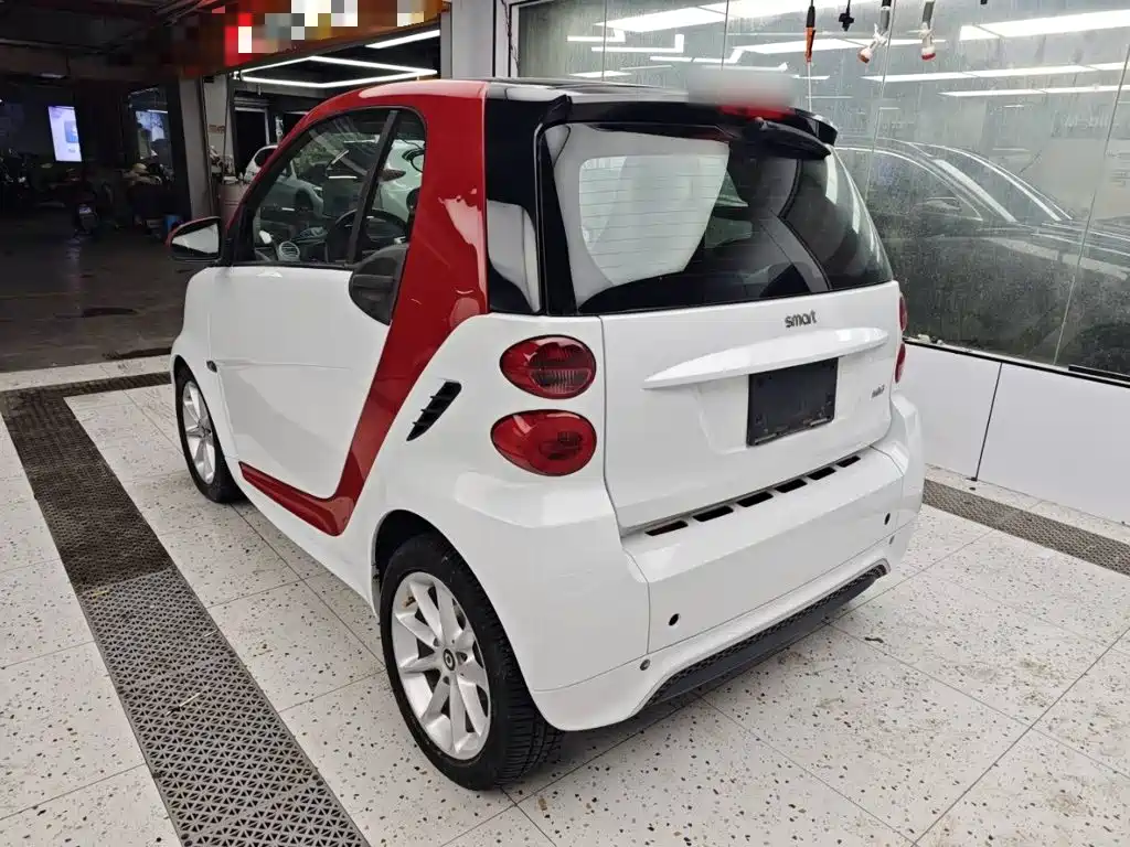 صورة 5 - smart fortwo
