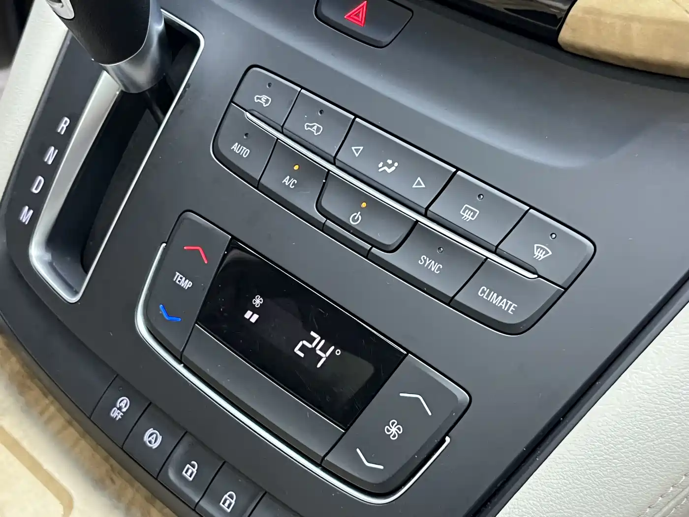 Buick GL8 2018 ES 28T Comfort Type China VI фото 18
