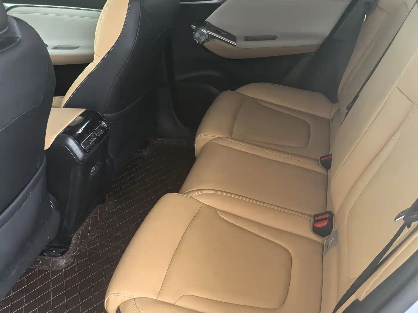 GAC Trumpchi Yingku 2022 Model 1.5T Supernova Pro Edition фото 6