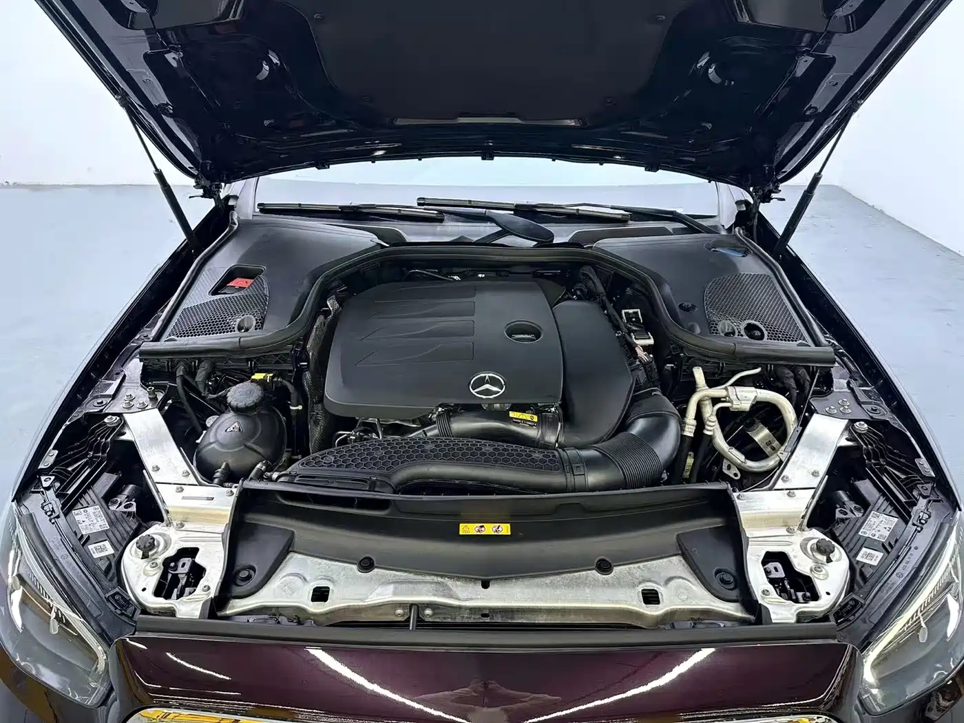 Mercedes-Benz E-Class 2023 E 300 L Luxury фото 11