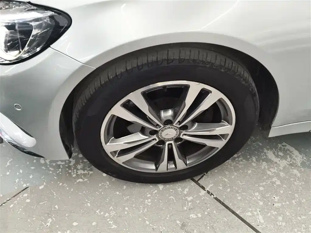 Mercedes-Benz C-Class 2016 C 200 L Sport фото 25