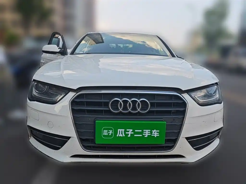 Audi A4L 2015 35 TFSI Auto Standard фото 24
