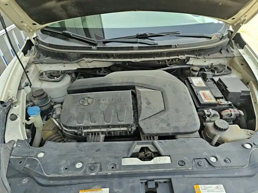 BAIC Senova X65 2015 2015 2.0T Automatic Elite