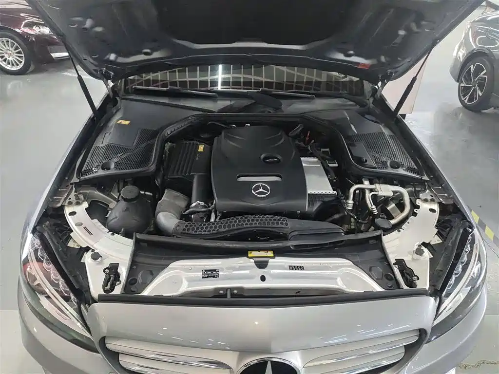 Mercedes-Benz C-Class 2016 C 180 L Sport фото 16