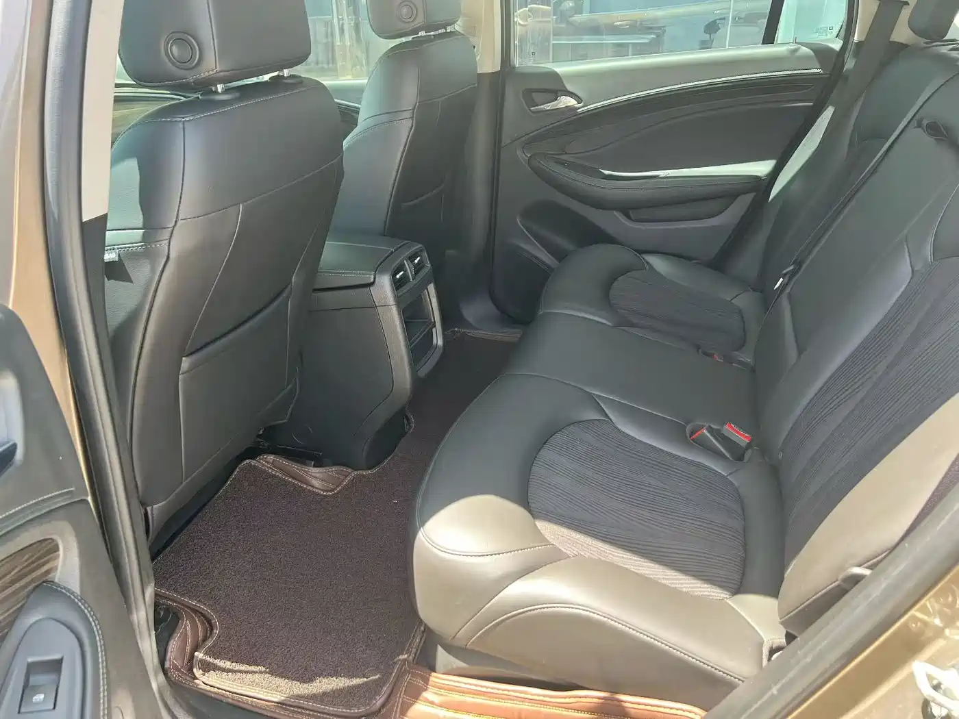 Buick Envision Plus 2019 20T 2WD Leading Type China V фото 9