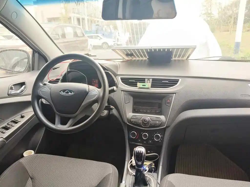 Chery Arrizo 3 2016 2015 1.5L Manual Authentic Edition