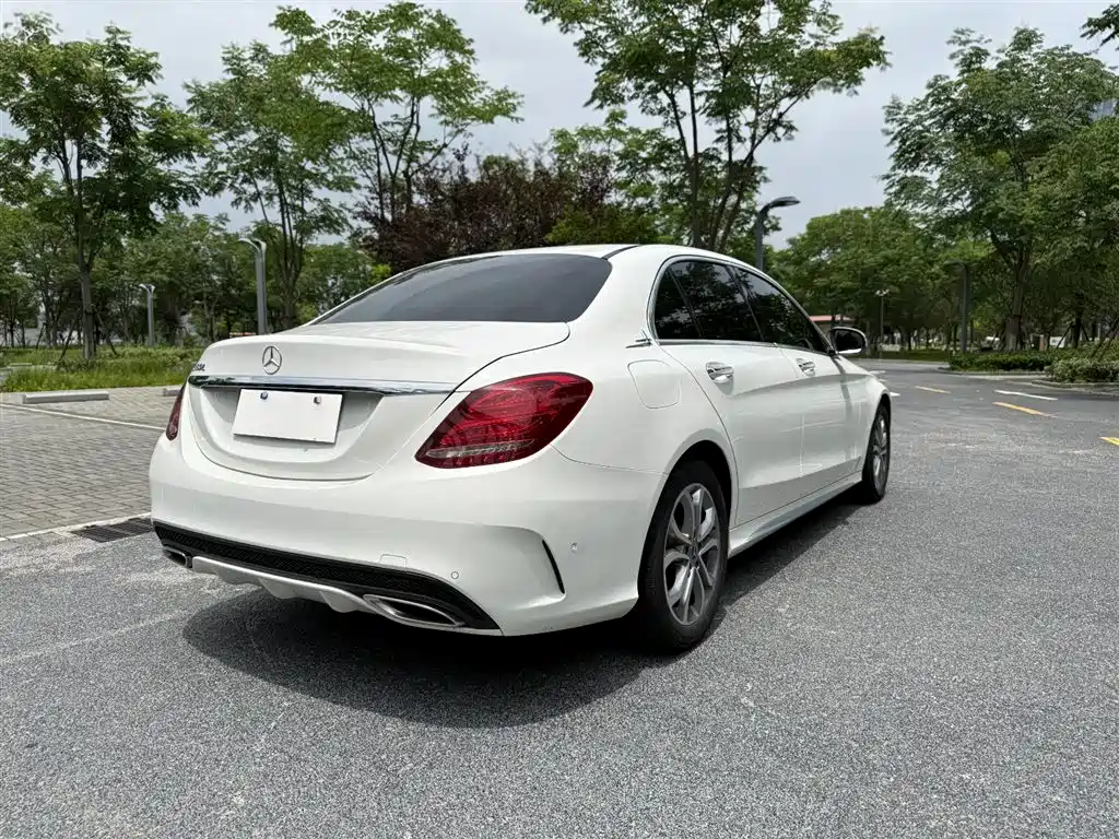 Mercedes-Benz C-Class 2018 C 180 L Fashion Sport Edition фото 12