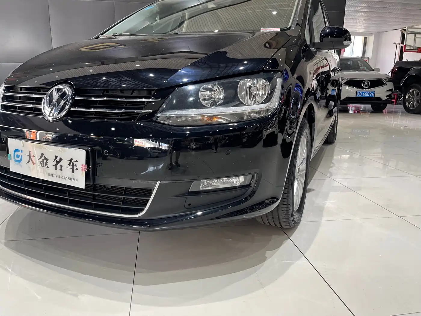 Volkswagen Sharan 2016 280TSI Enjoyment 7-Seater фото 11