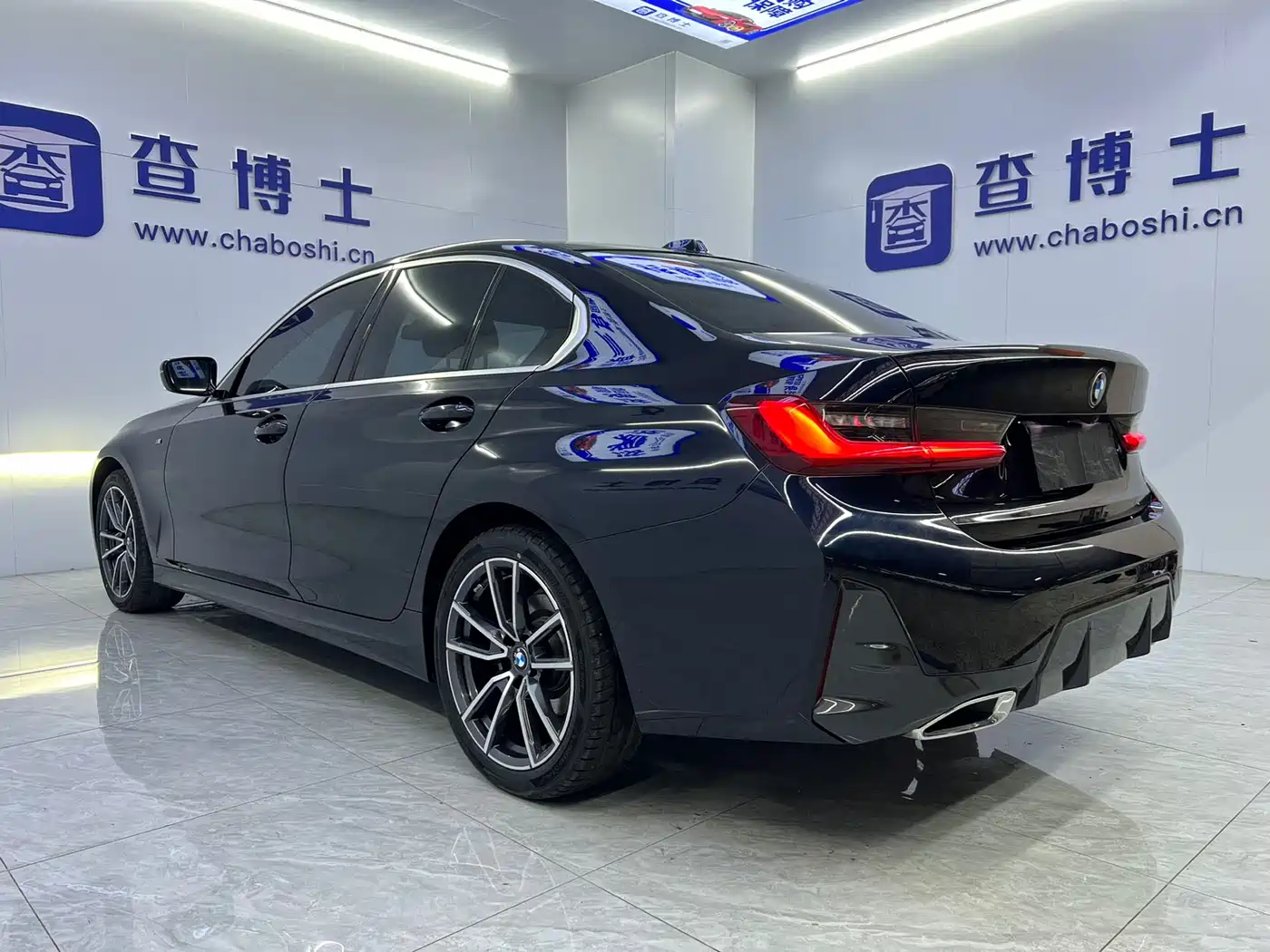 BMW 3 Series 2023 320i M Sport Package фото 16
