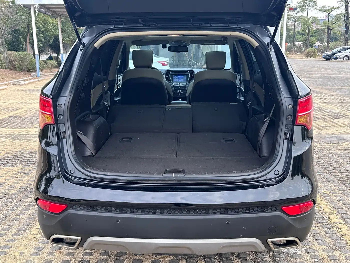 Hyundai Santa Fe 2013 Facelift 2.4L Automatic 4WD Premium фото 11