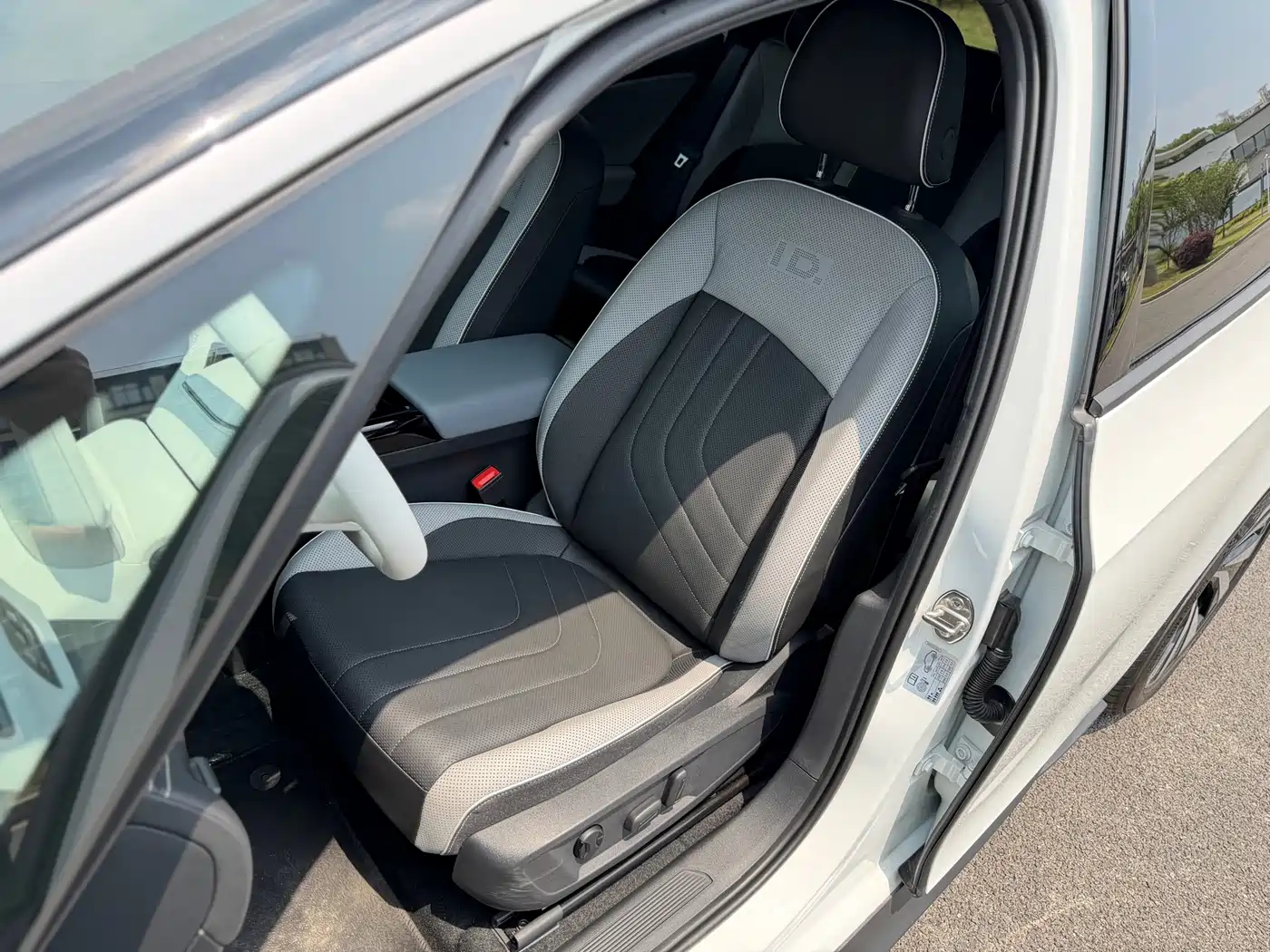 Volkswagen ID.3 2025 Smart Ultimate Intelligent Edition фото 10