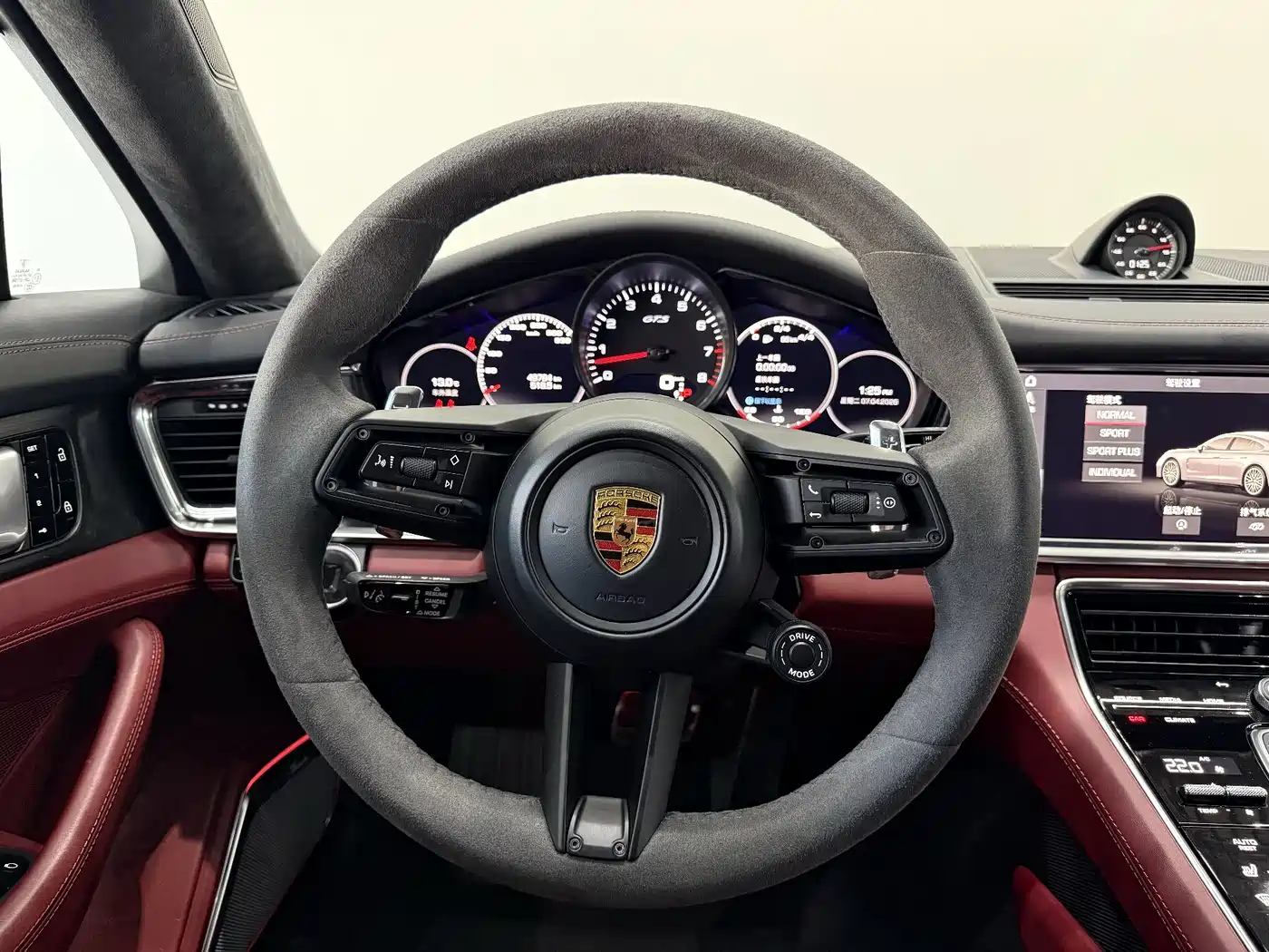 Porsche Panamera 2021 Panamera GTS 4.0T фото 14