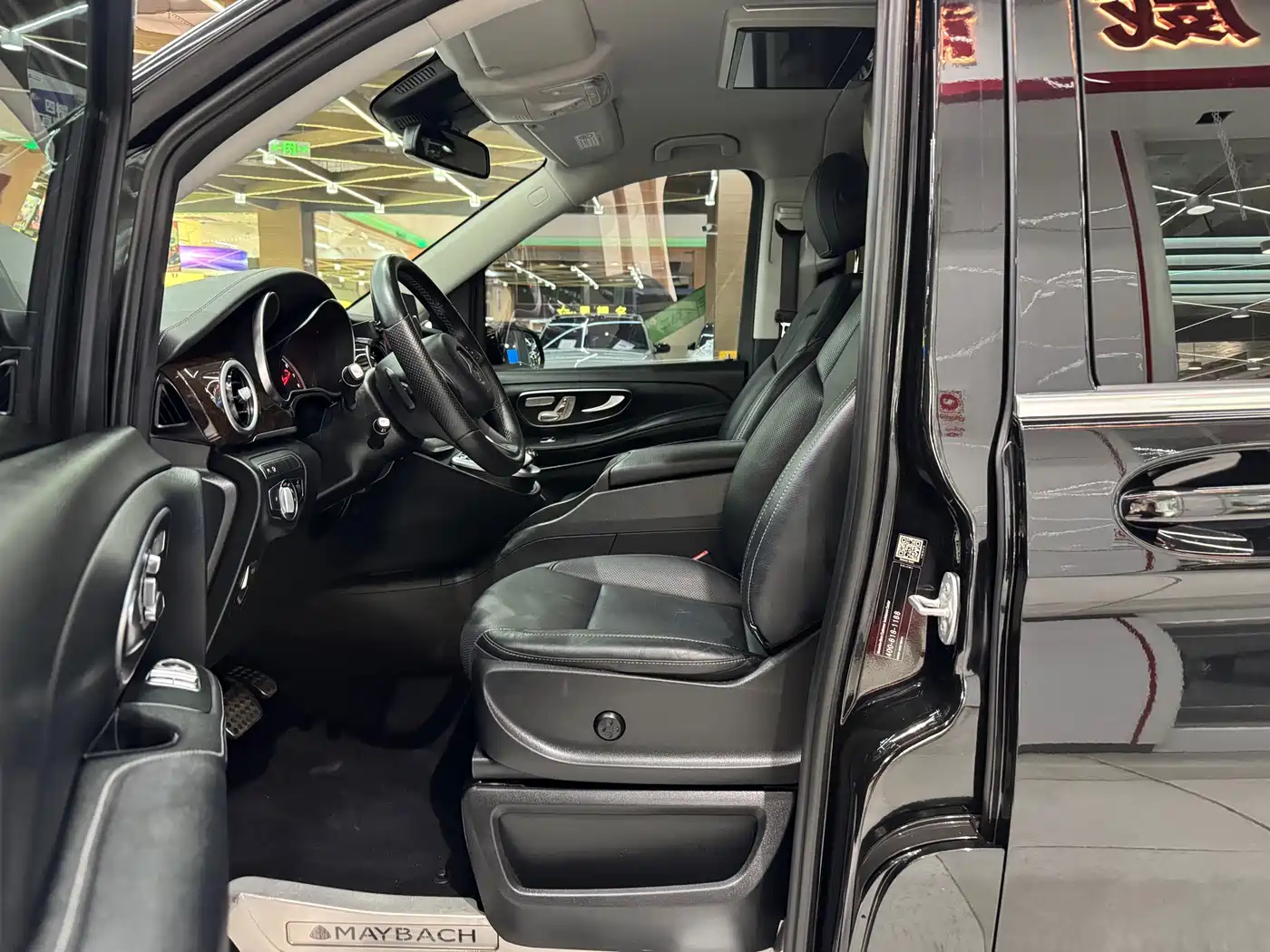 Mercedes-Benz V-Class 2020 V 260 Luxury Edition фото 6