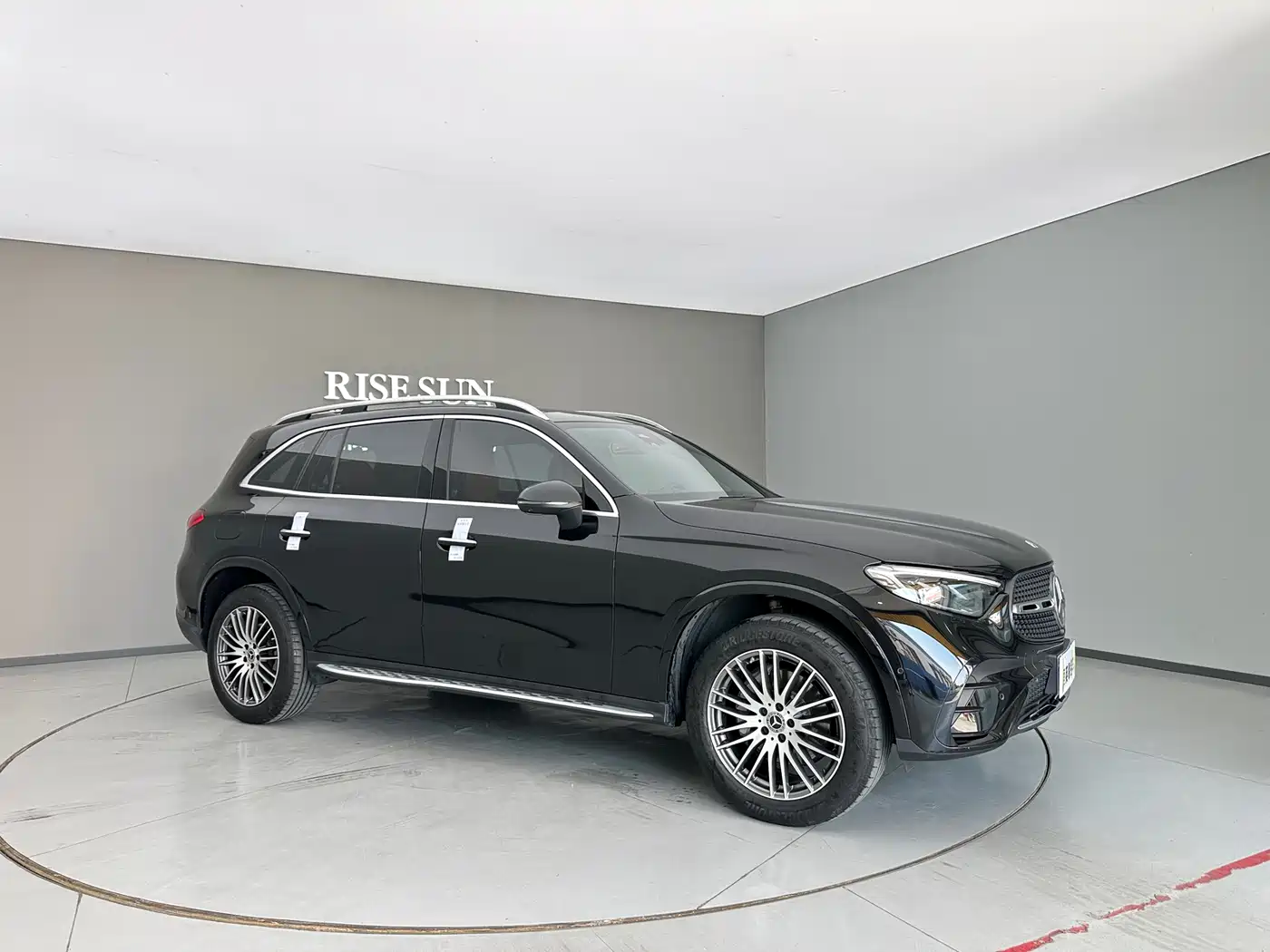 Mercedes-Benz GLC 2023 GLC 300 L 4MATIC Dynamic 7-Seater фото 3