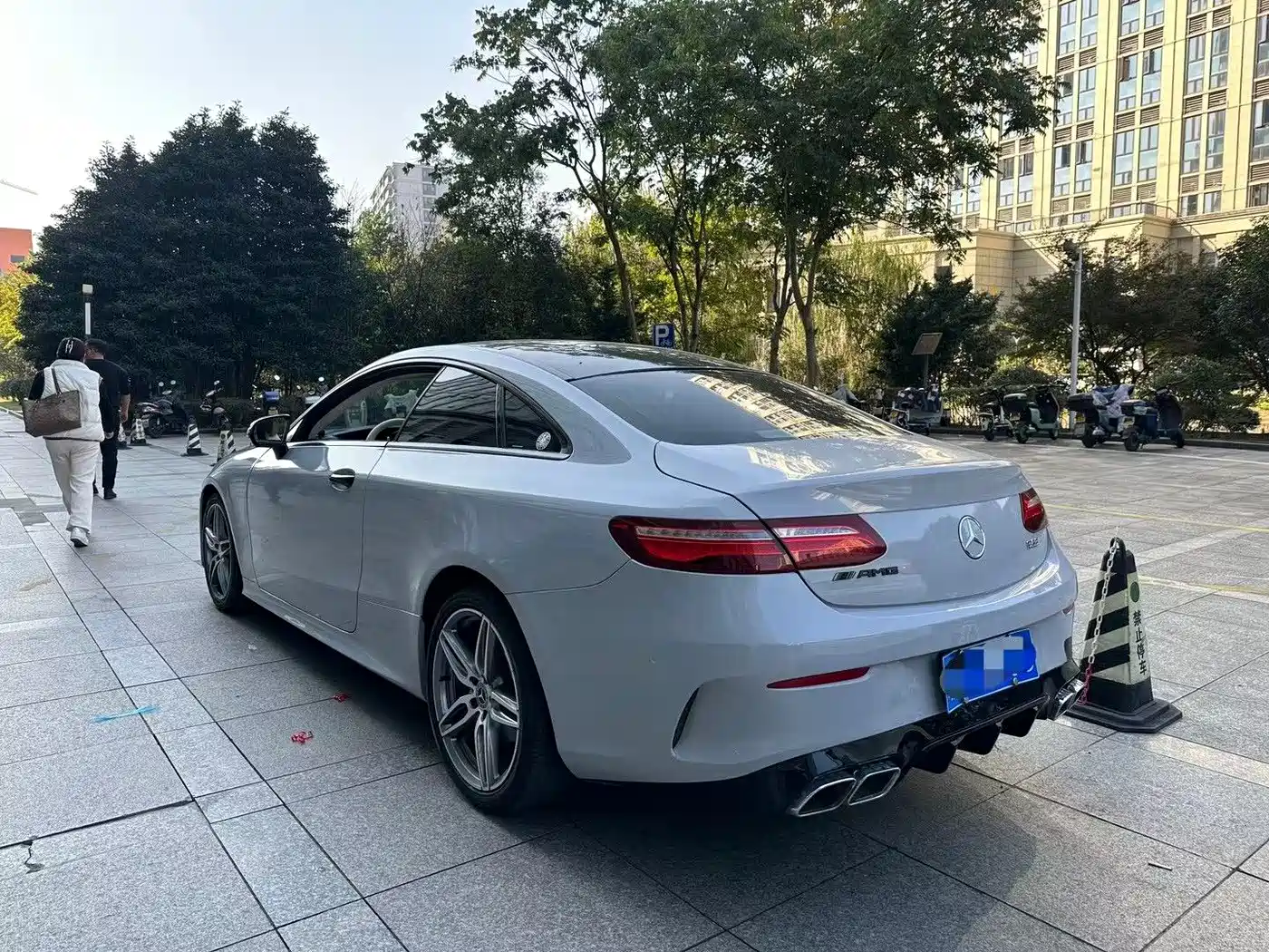 Mercedes-Benz E-Class (Import) 2017 E 200 Coupe фото 9